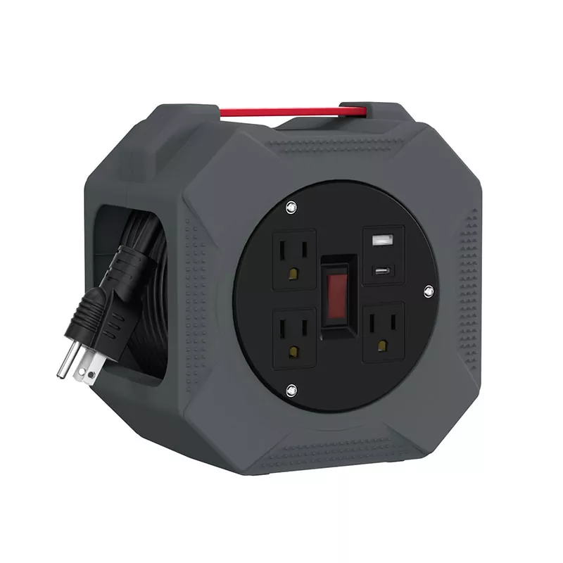 3 εξόδους Usb2.4a Πλαστικό καρούλι κορδονιού 30 πόδια